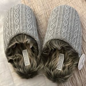 PJ Salvage slippers Cable knit with fur